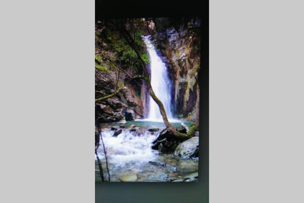 FERULA romantica mansarda tra fiumi e montagne Sardegna Seùlo Esterno foto